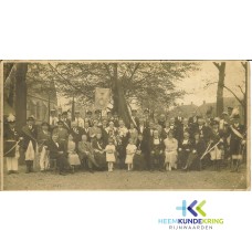 1932 Koning J.C. Wichers Koningin C.E. Wichers d`Harvant dikke toren blz 229 Coll. H.Seising F00002801
